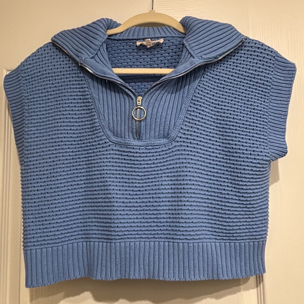 Entro Blue Zippered Women's Sweater